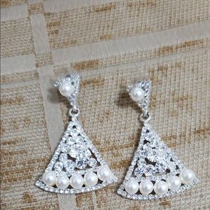 Accessories not worn before new diamond